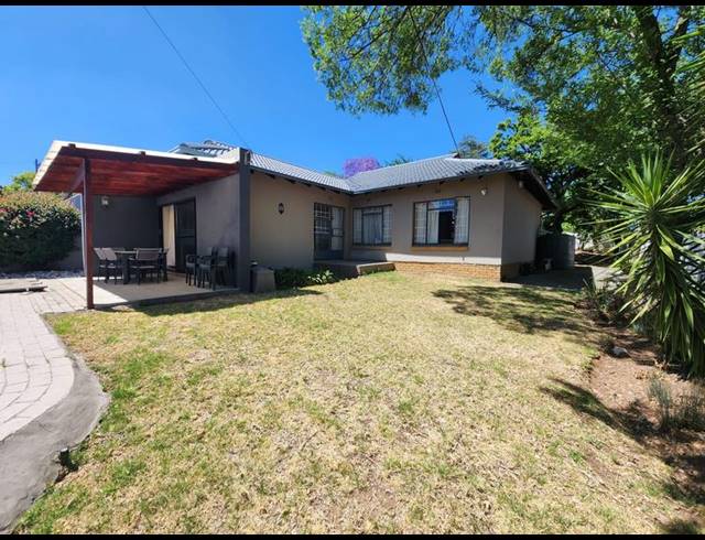 3 BEDROOM PROPERTY TO RENT IN SUNNINGHILL